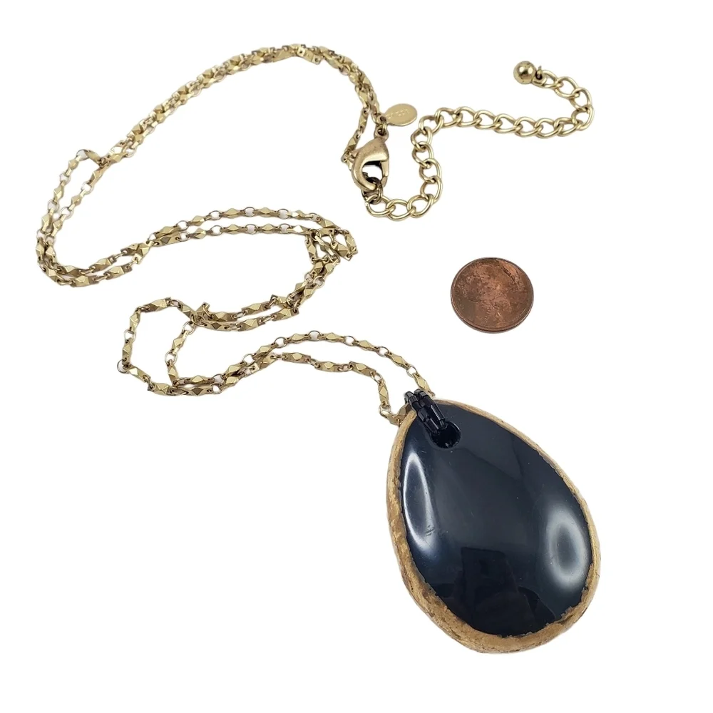 Chico's long pendant necklace gold tone black